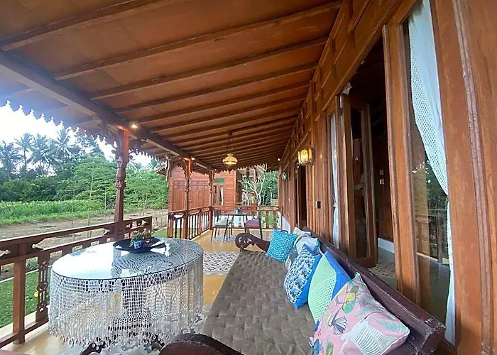 Healing House Sembung 4*