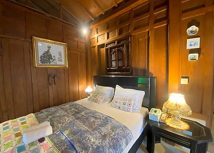 Healing House Sembung Hotel